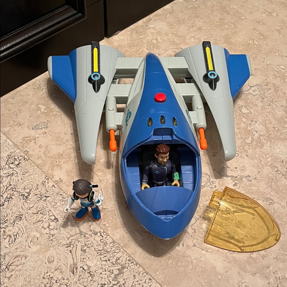 Miles from Tomorrowland SpaceGuard Cruiser with Joe + Miles figure